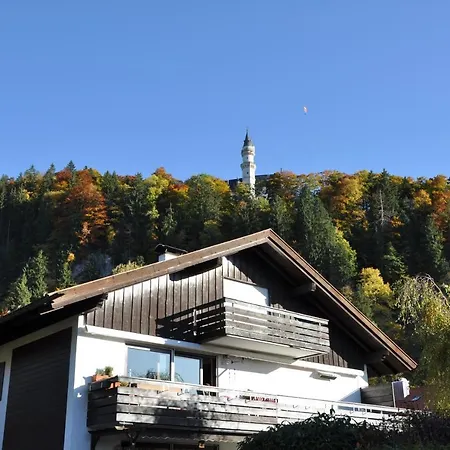 Am Schloss Apartment *